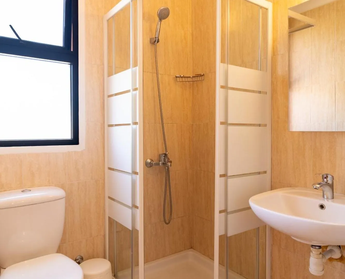 아파트 Mirabella Mackenzie 1 Bedroom Flat Near The Sea 라르나카 키프로스