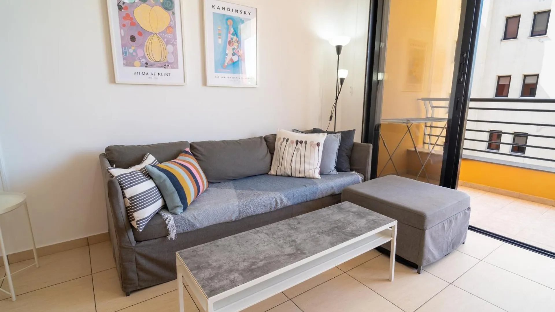 아파트 Mirabella Mackenzie 1 Bedroom Flat Near The Sea 라르나카 키프로스